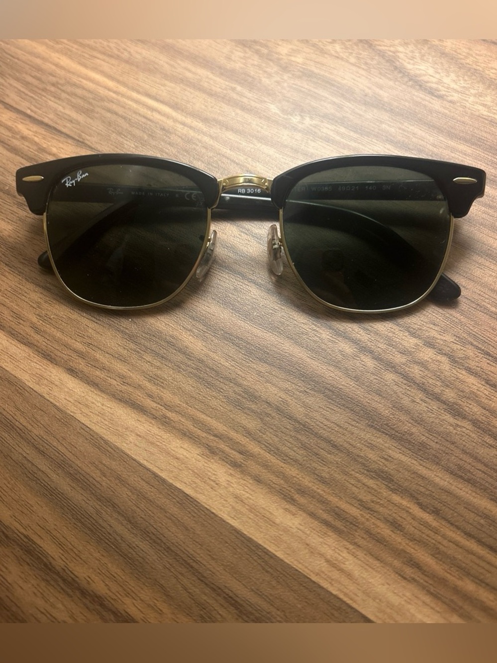 Ray-Ban Clubmaster Sunglasses - Black & Gold